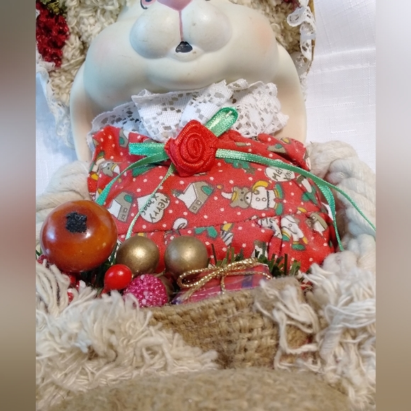 House of Lloyd 1993 Flossie Christmas Around the World - Picture 5 of 9